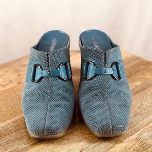 Aerosoles Blue Suede Mule